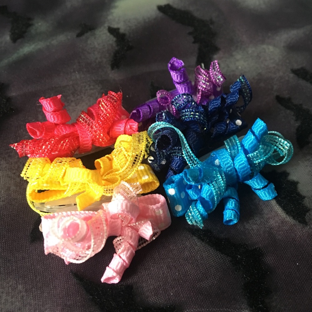 6 Tiny Baby Bows